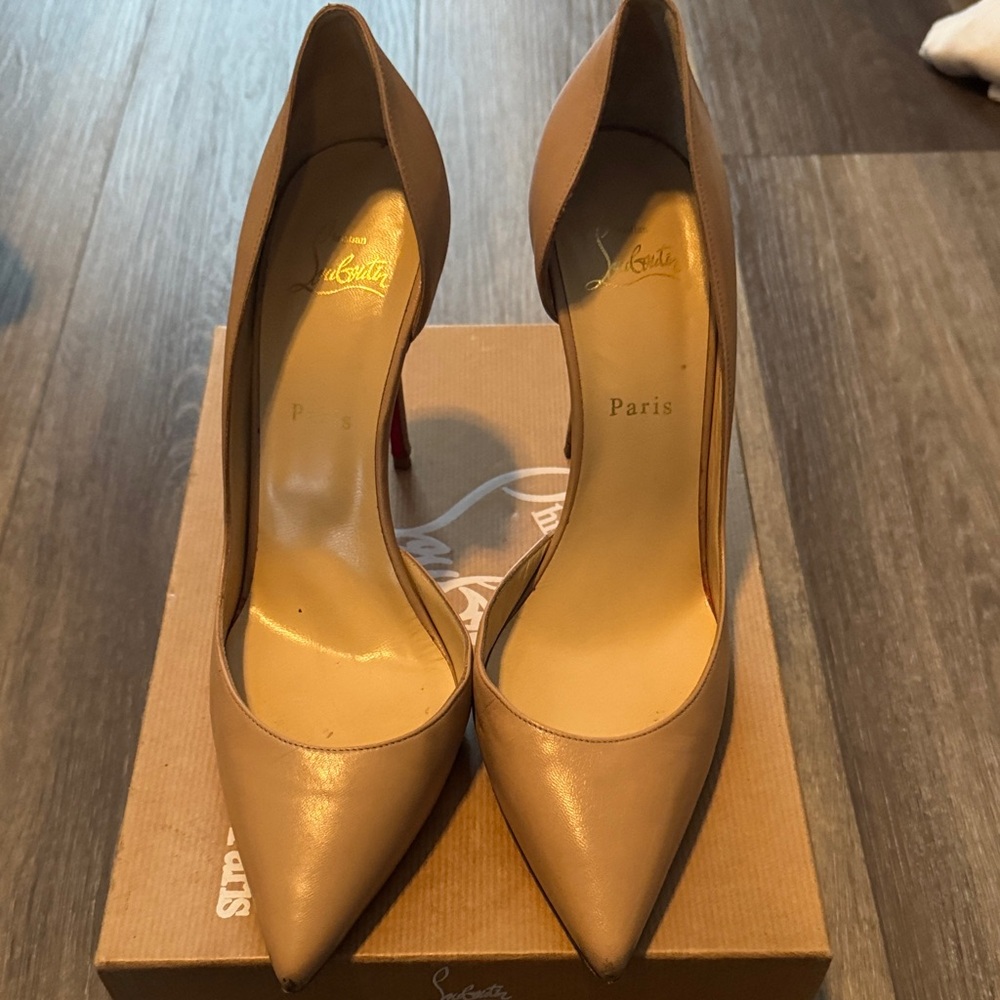 CHRISTIAN LOUBOUTIN
Iriza Leather Pumps 100 mm